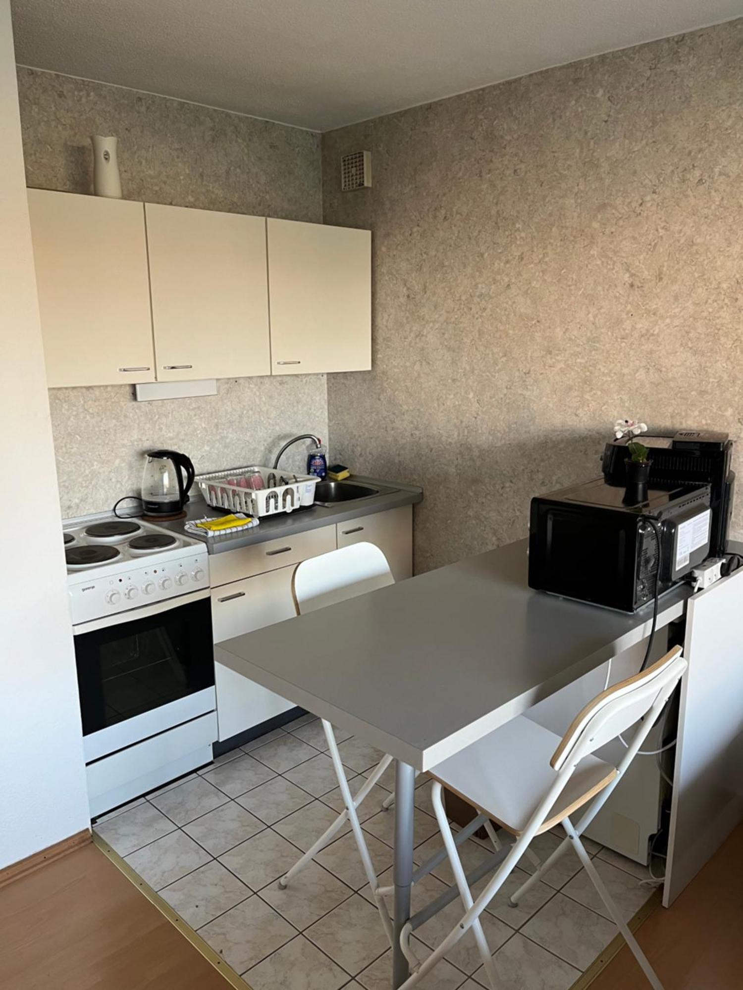 Ruhige Sonnige Wohnung Mit Rooftopterrasse Nahe Universitaet Gerbrunn Εξωτερικό φωτογραφία